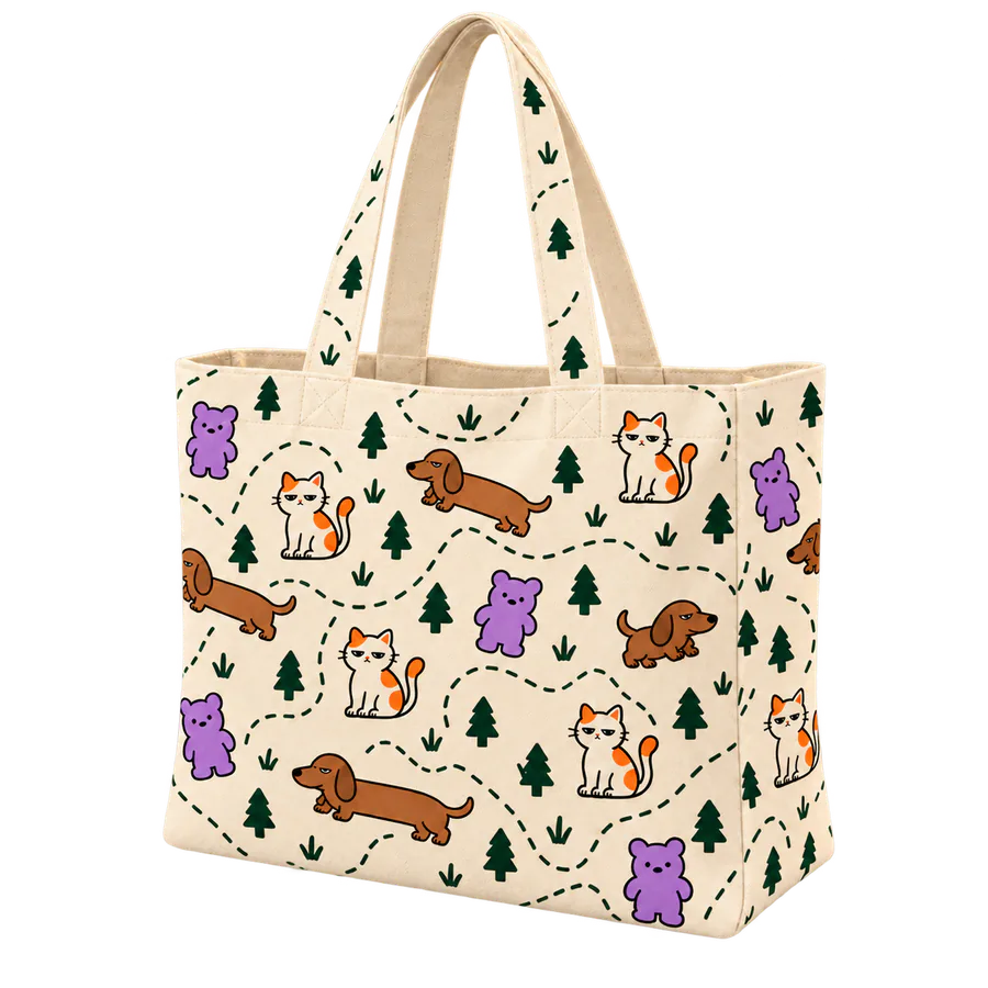 Warm cream trail tote patterned with Gumbo, Dobbo and Mimo